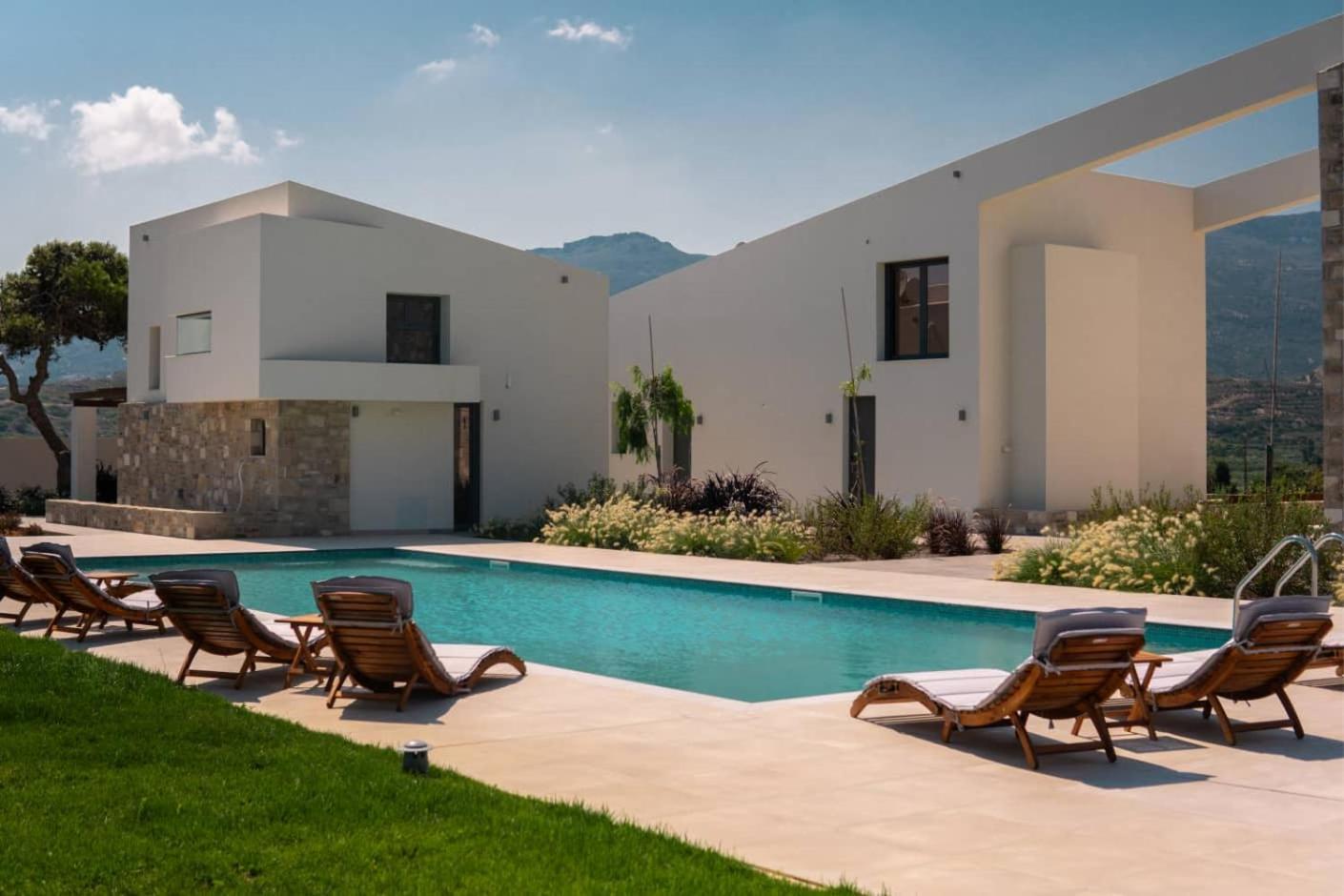 Itida Suites Сития Екстериор снимка