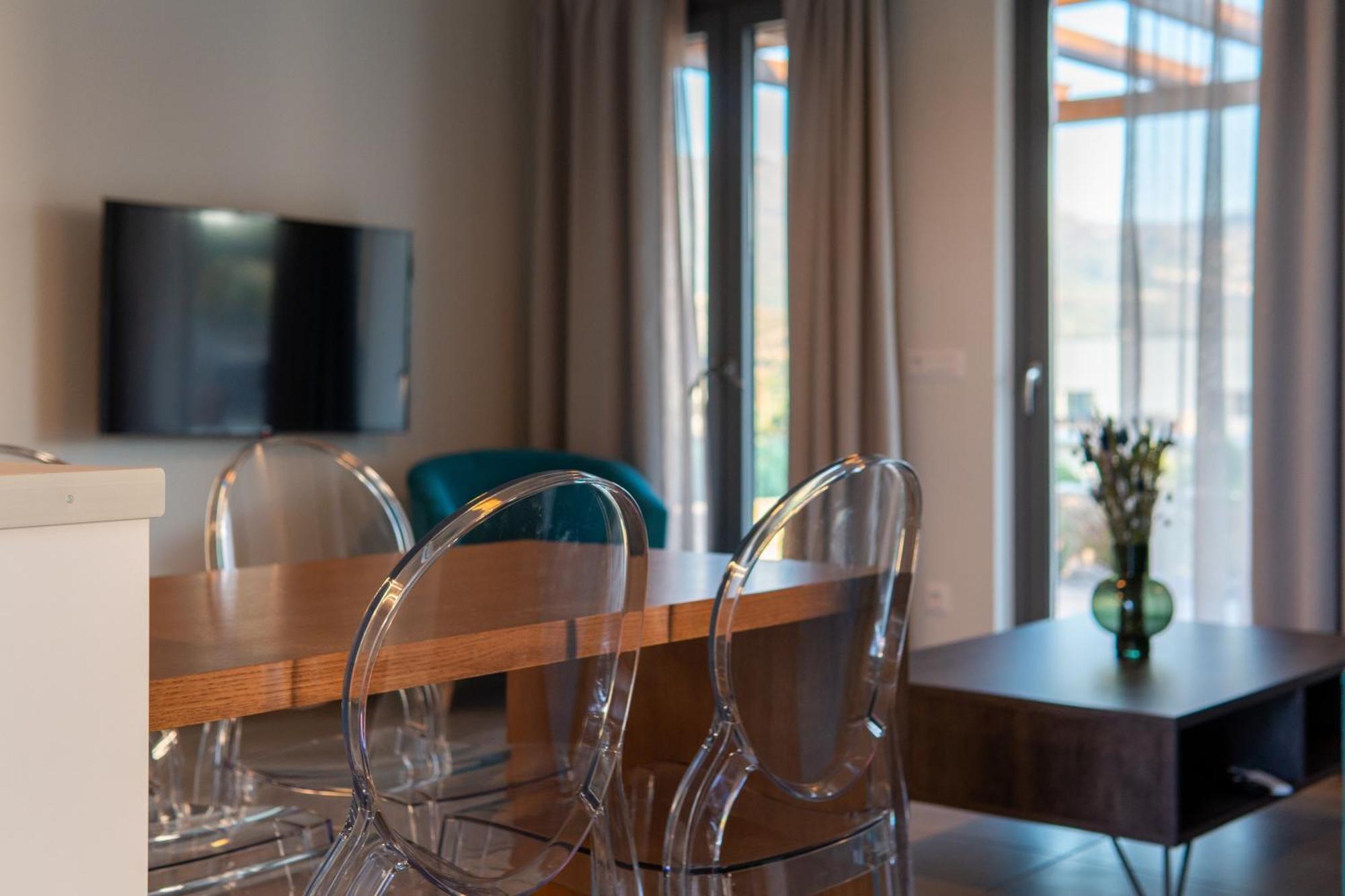 Itida Suites Сития Екстериор снимка